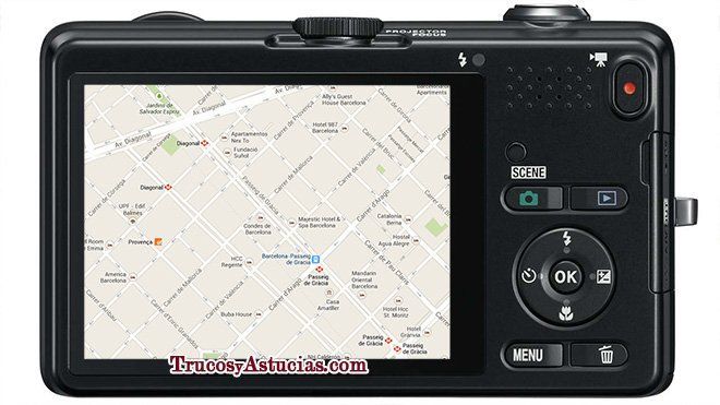 Viajar con mapa en la cámara